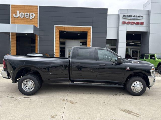new 2025 Ram 3500 car, priced at $70,499