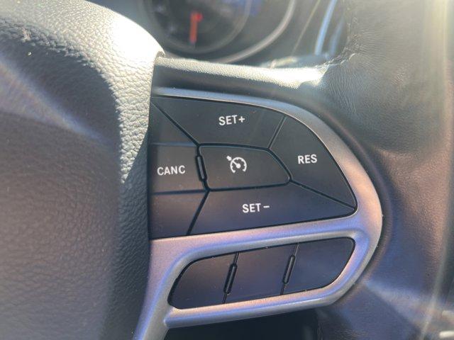 used 2019 Jeep Cherokee car, priced at $17,499