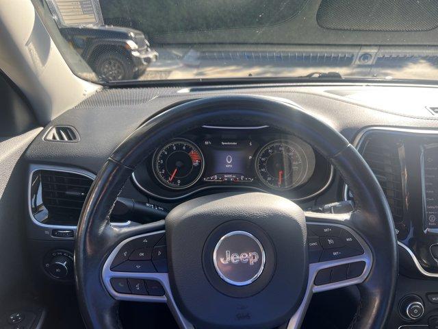 used 2019 Jeep Cherokee car, priced at $17,499