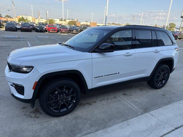 new 2025 Jeep Grand Cherokee car, priced at $50,249