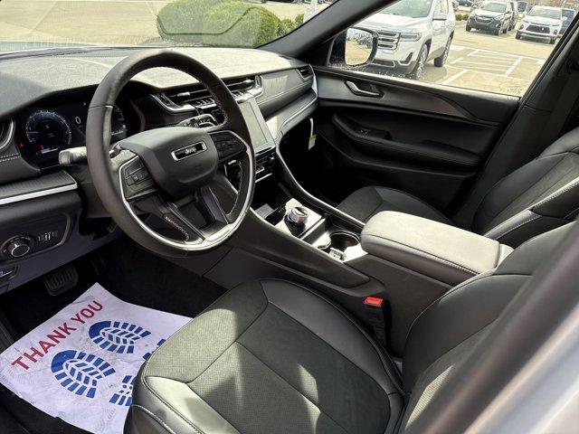 new 2025 Jeep Grand Cherokee L car, priced at $47,499