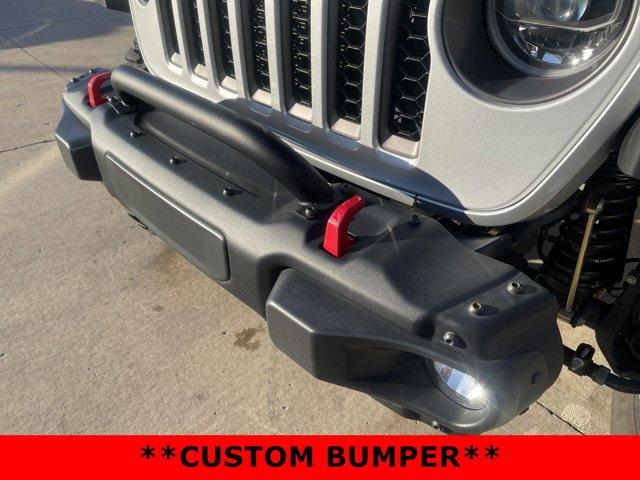 used 2022 Jeep Gladiator car, priced at $47,173