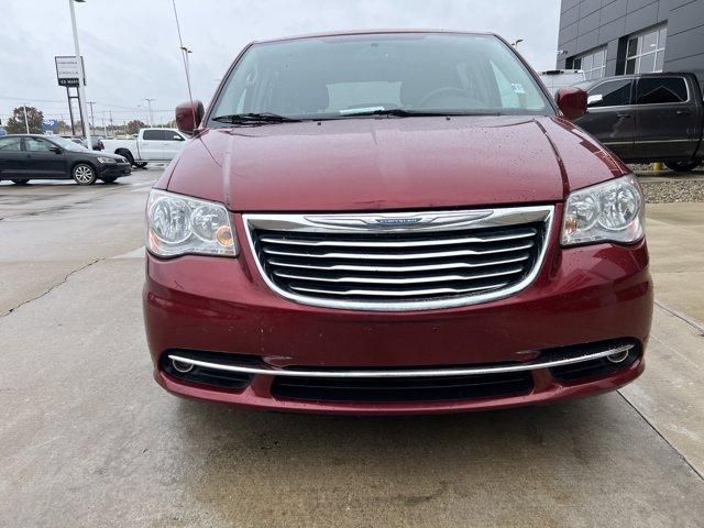 used 2014 Chrysler Town & Country car, priced at $10,885