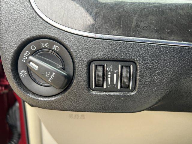 used 2014 Chrysler Town & Country car, priced at $10,885