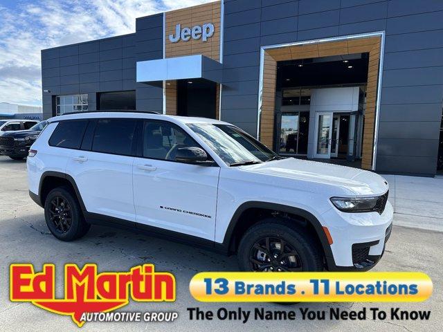 new 2024 Jeep Grand Cherokee L car, priced at $44,999