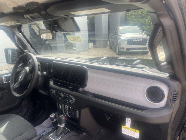 new 2025 Jeep Wrangler car, priced at $45,499