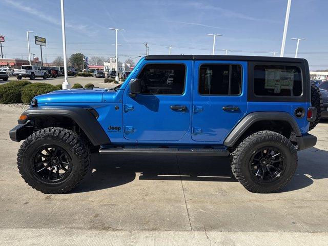 new 2025 Jeep Wrangler car, priced at $59,999