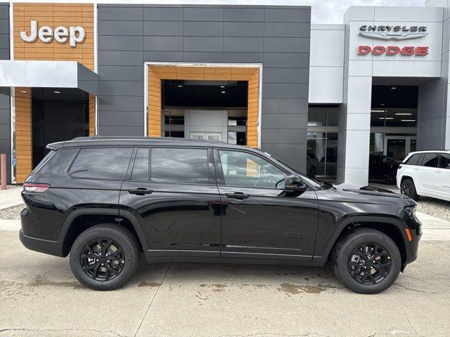 new 2025 Jeep Grand Cherokee L car, priced at $46,999