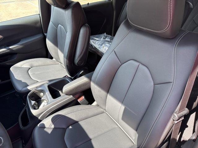 new 2026 Chrysler Pacifica car, priced at $47,499