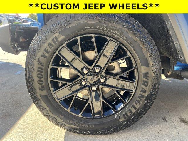 used 2021 Jeep Wrangler car, priced at $35,998