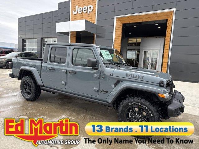 new 2025 Jeep Gladiator car, priced at $50,999