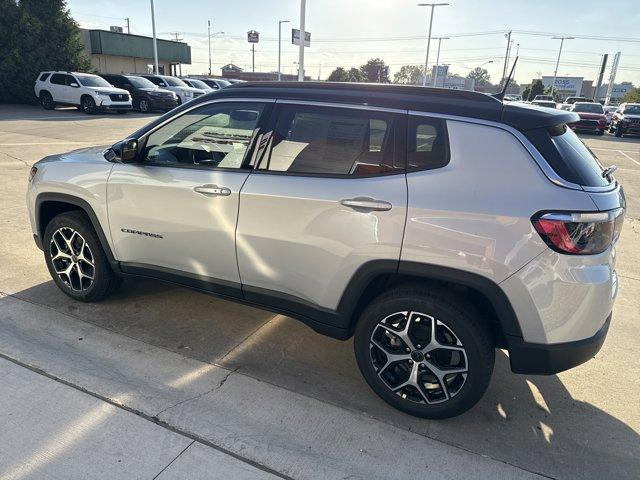 new 2026 Jeep Compass car, priced at $33,999