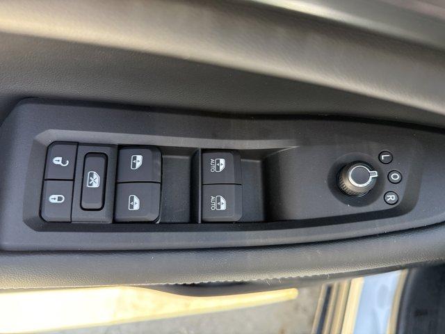 new 2025 Jeep Grand Cherokee L car, priced at $47,499