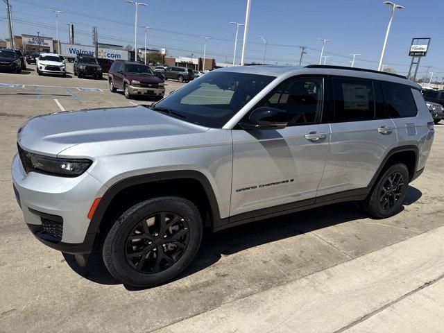 new 2025 Jeep Grand Cherokee L car, priced at $47,499