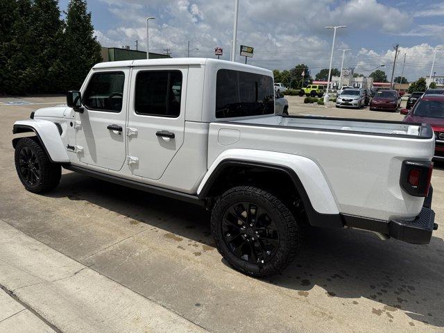 new 2025 Jeep Gladiator car, priced at $40,999