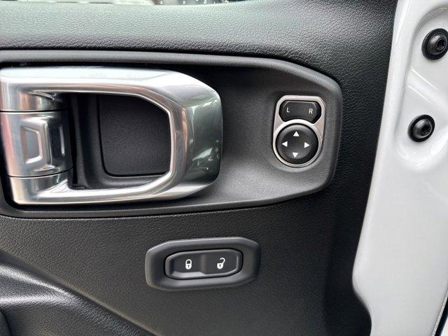 new 2025 Jeep Gladiator car, priced at $41,999