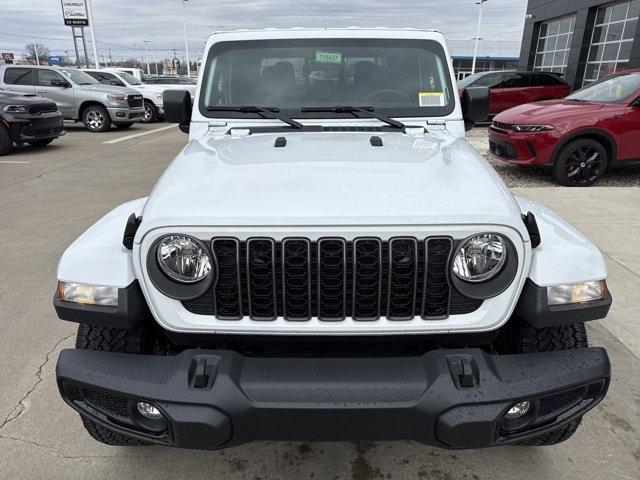 new 2025 Jeep Gladiator car, priced at $41,999