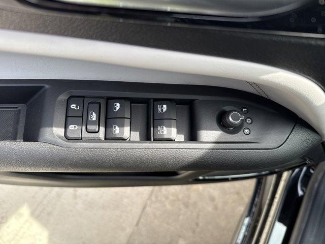 new 2025 Jeep Compass car, priced at $37,499