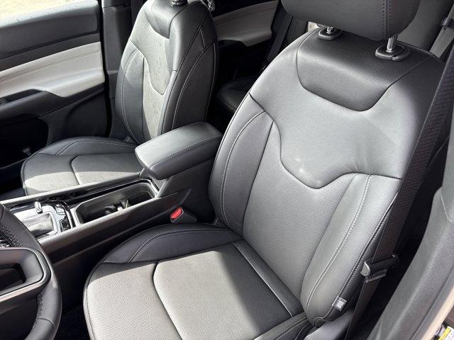 new 2025 Jeep Compass car, priced at $37,499
