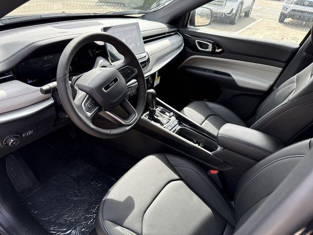 new 2025 Jeep Compass car, priced at $37,499