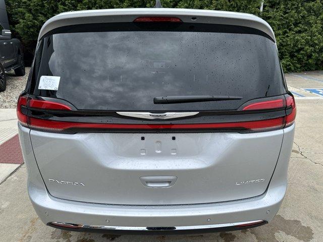 new 2024 Chrysler Pacifica car, priced at $48,499