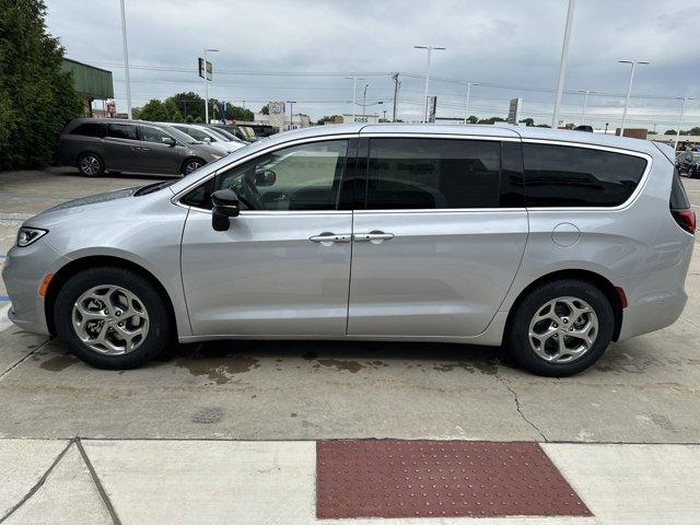 new 2024 Chrysler Pacifica car, priced at $48,499