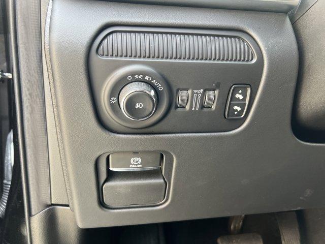 used 2025 Jeep Grand Wagoneer L car, priced at $97,885