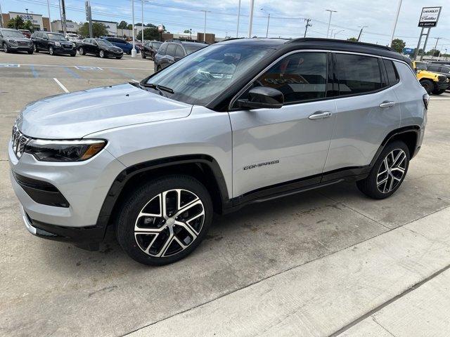 new 2024 Jeep Compass car, priced at $34,499