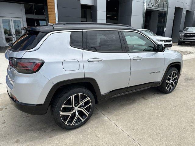 new 2024 Jeep Compass car, priced at $34,499