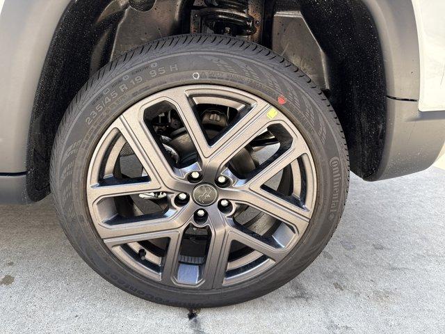 new 2026 Jeep Compass car, priced at $35,999