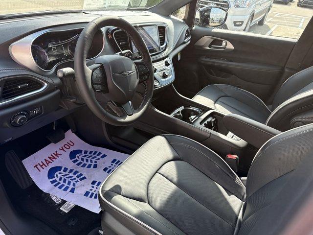 new 2026 Chrysler Pacifica car, priced at $54,999