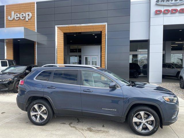 used 2019 Jeep Cherokee car, priced at $15,658