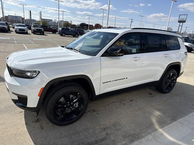 new 2025 Jeep Grand Cherokee L car, priced at $52,999