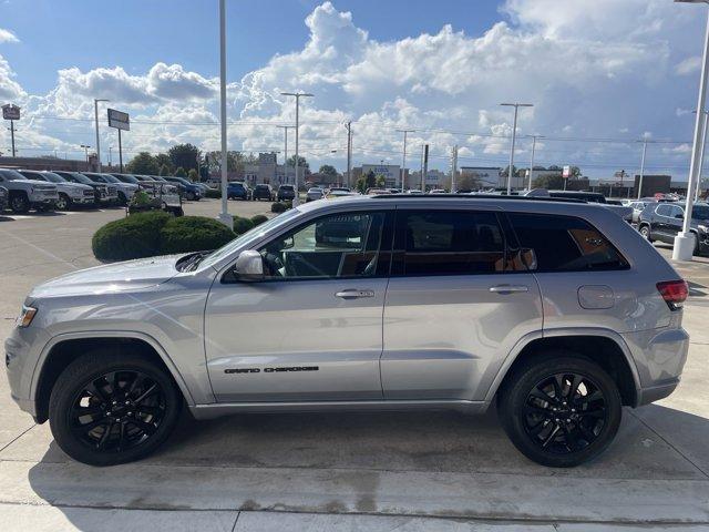 used 2020 Jeep Grand Cherokee car, priced at $23,565