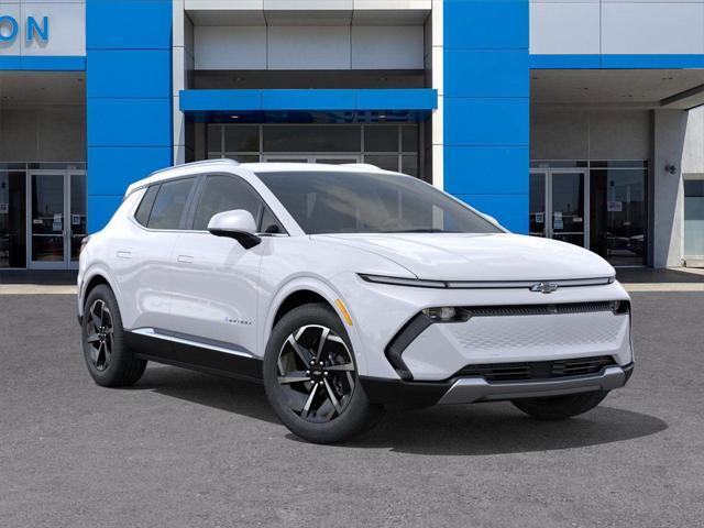 new 2025 Chevrolet Equinox EV car, priced at $40,385