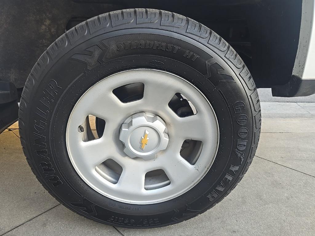 used 2022 Chevrolet Colorado car, priced at $22,210