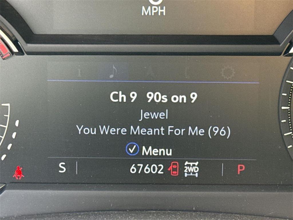 used 2023 Cadillac XT4 car, priced at $21,500