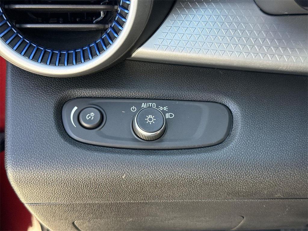 used 2024 Chevrolet Trax car, priced at $17,888