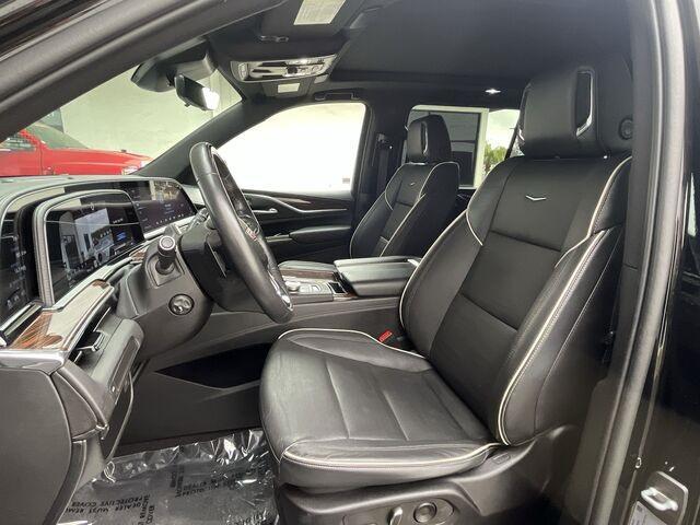 used 2023 Cadillac Escalade ESV car, priced at $69,888