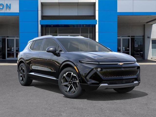 new 2025 Chevrolet Equinox EV car, priced at $39,210