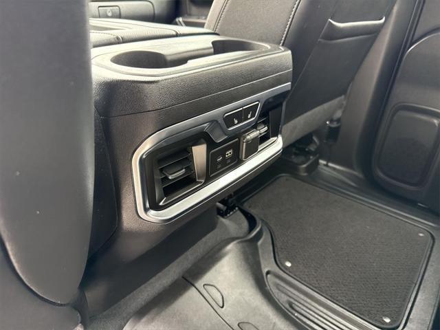 used 2021 GMC Sierra 1500 car, priced at $44,500