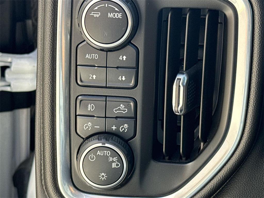 used 2022 Chevrolet Silverado 1500 car, priced at $39,250