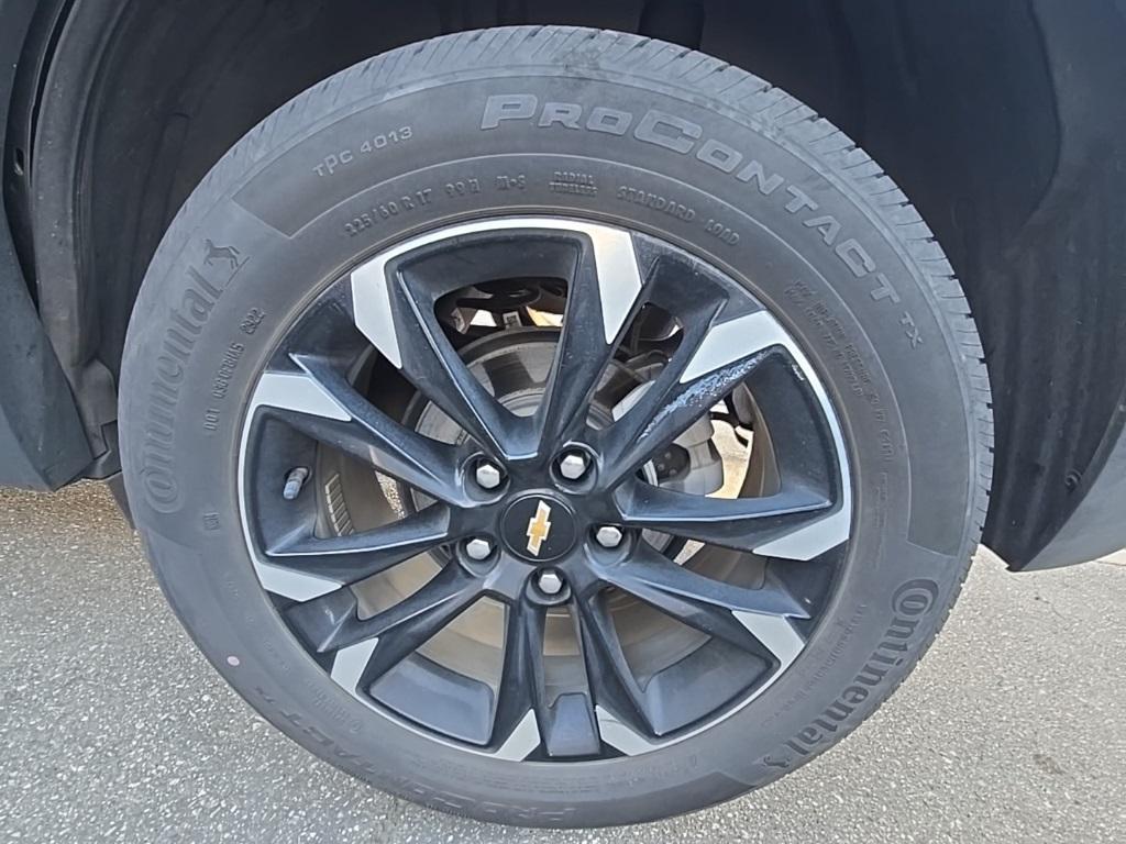 used 2023 Chevrolet TrailBlazer car, priced at $18,000