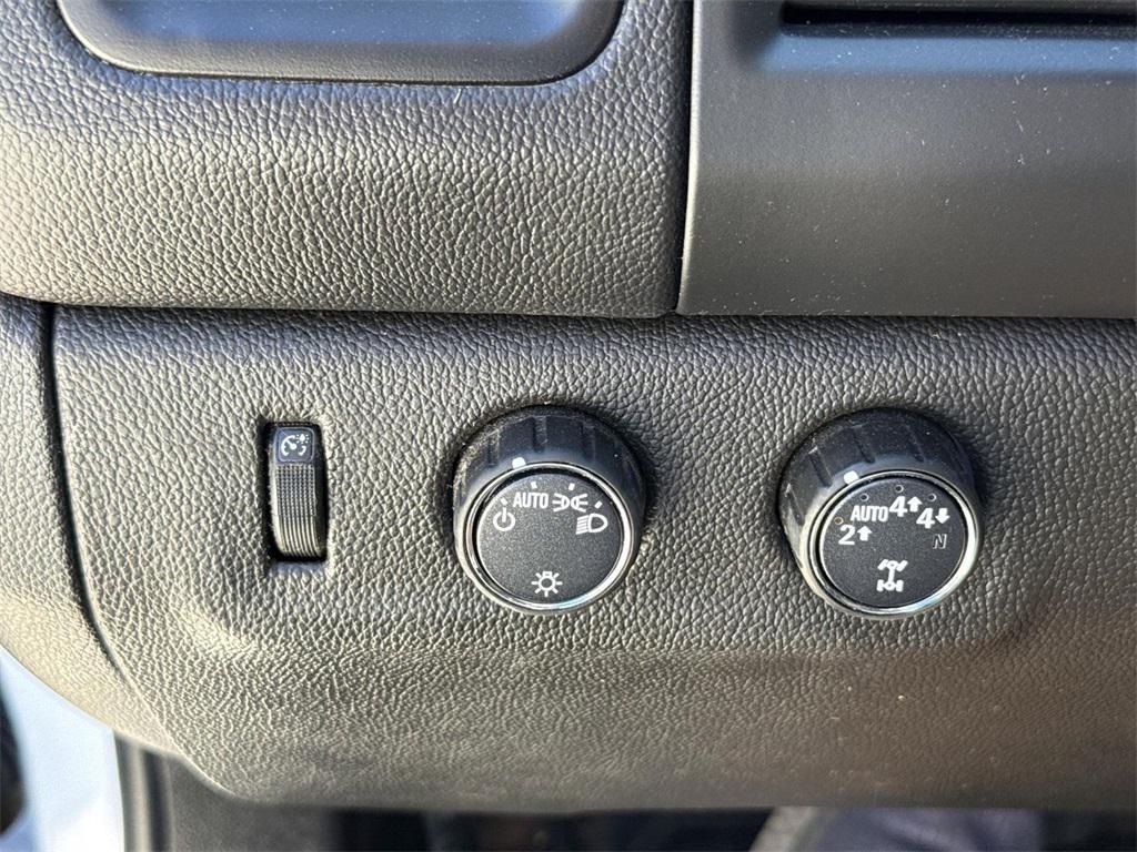 used 2022 Chevrolet Colorado car, priced at $18,500