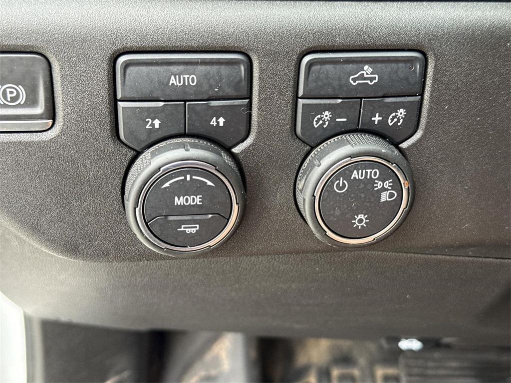 used 2022 Chevrolet Silverado 1500 car, priced at $31,500