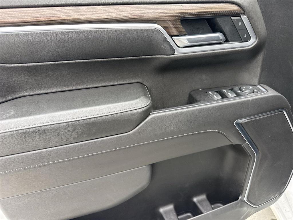 used 2022 Chevrolet Silverado 1500 car, priced at $31,500