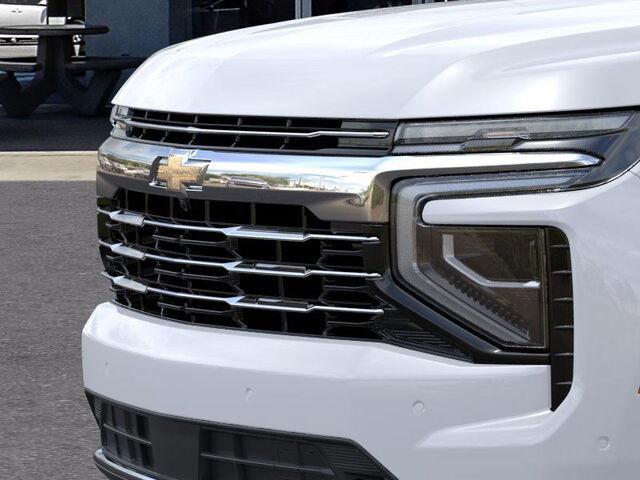 new 2025 Chevrolet Suburban car, priced at $69,574