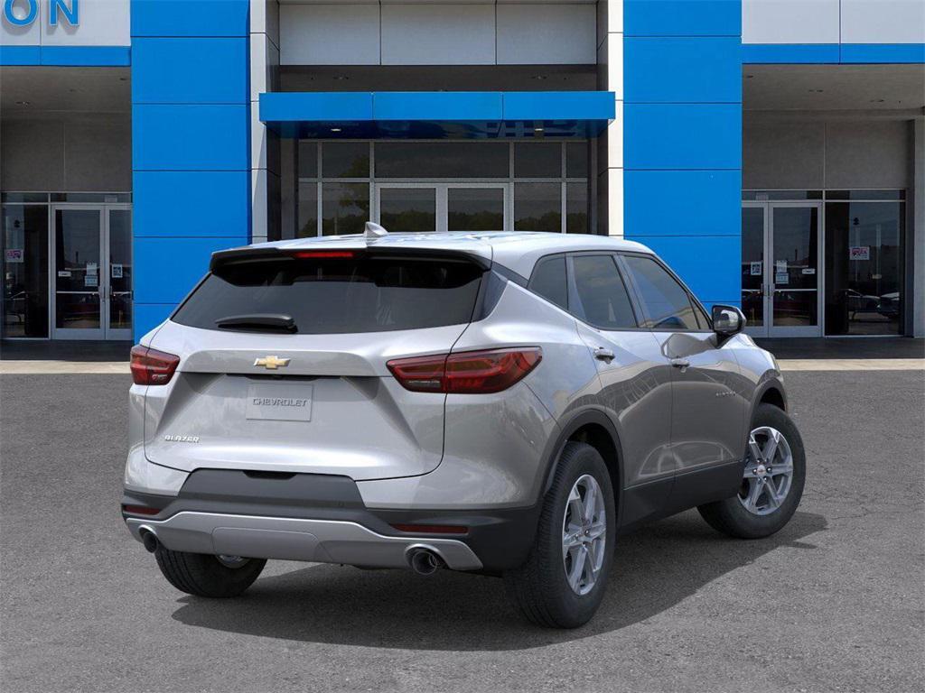 new 2025 Chevrolet Blazer car, priced at $32,637