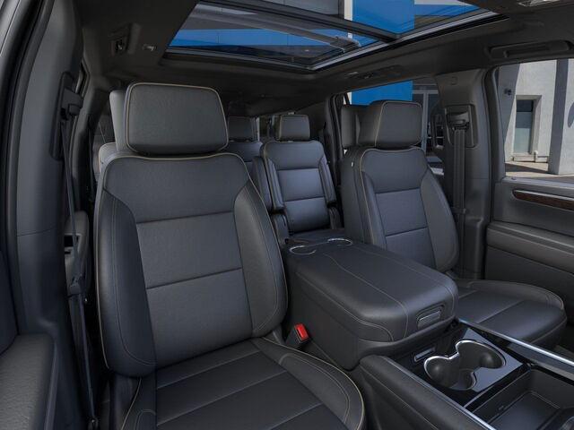 new 2025 Chevrolet Suburban car, priced at $83,924