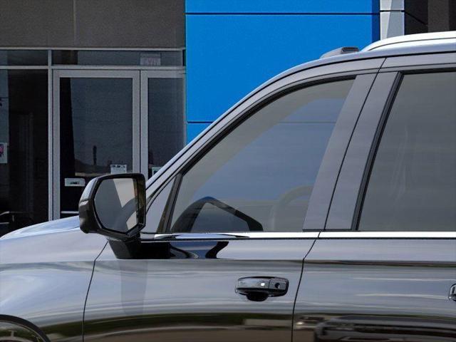 new 2025 Chevrolet Suburban car, priced at $72,784